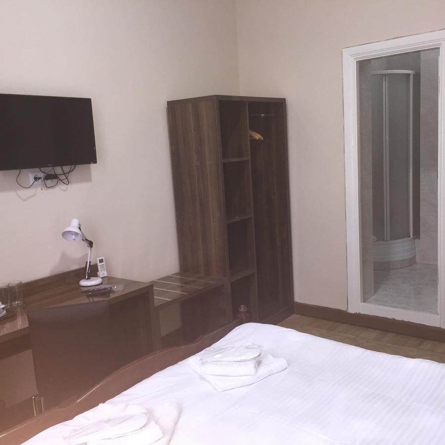 Hotel Nice تبليسي المظهر الخارجي الصورة