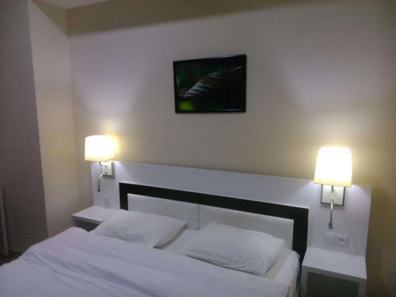 Hotel Nice تبليسي المظهر الخارجي الصورة